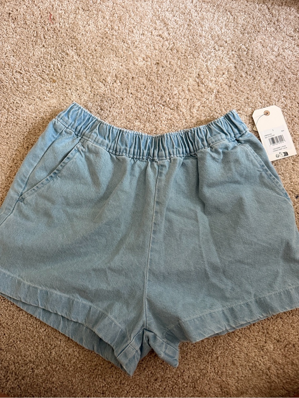 NWT BILLABONG SHORTS